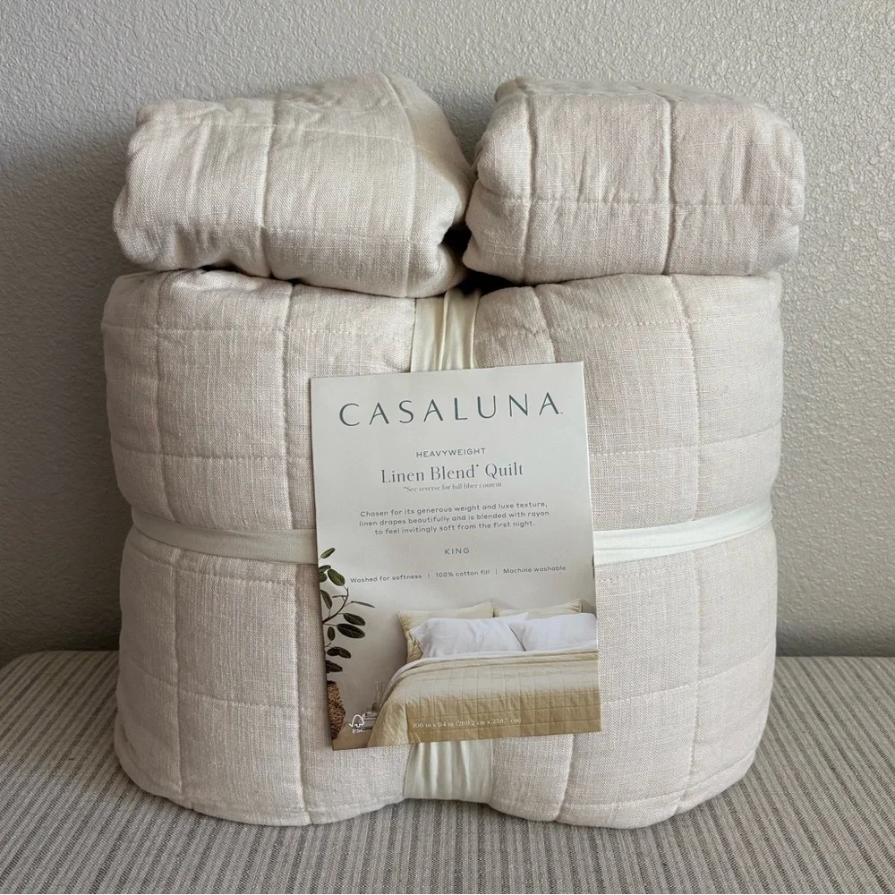 NWT King Heavyweight Linen Blend Quilt + 2 King Shams Natural - Casaluna